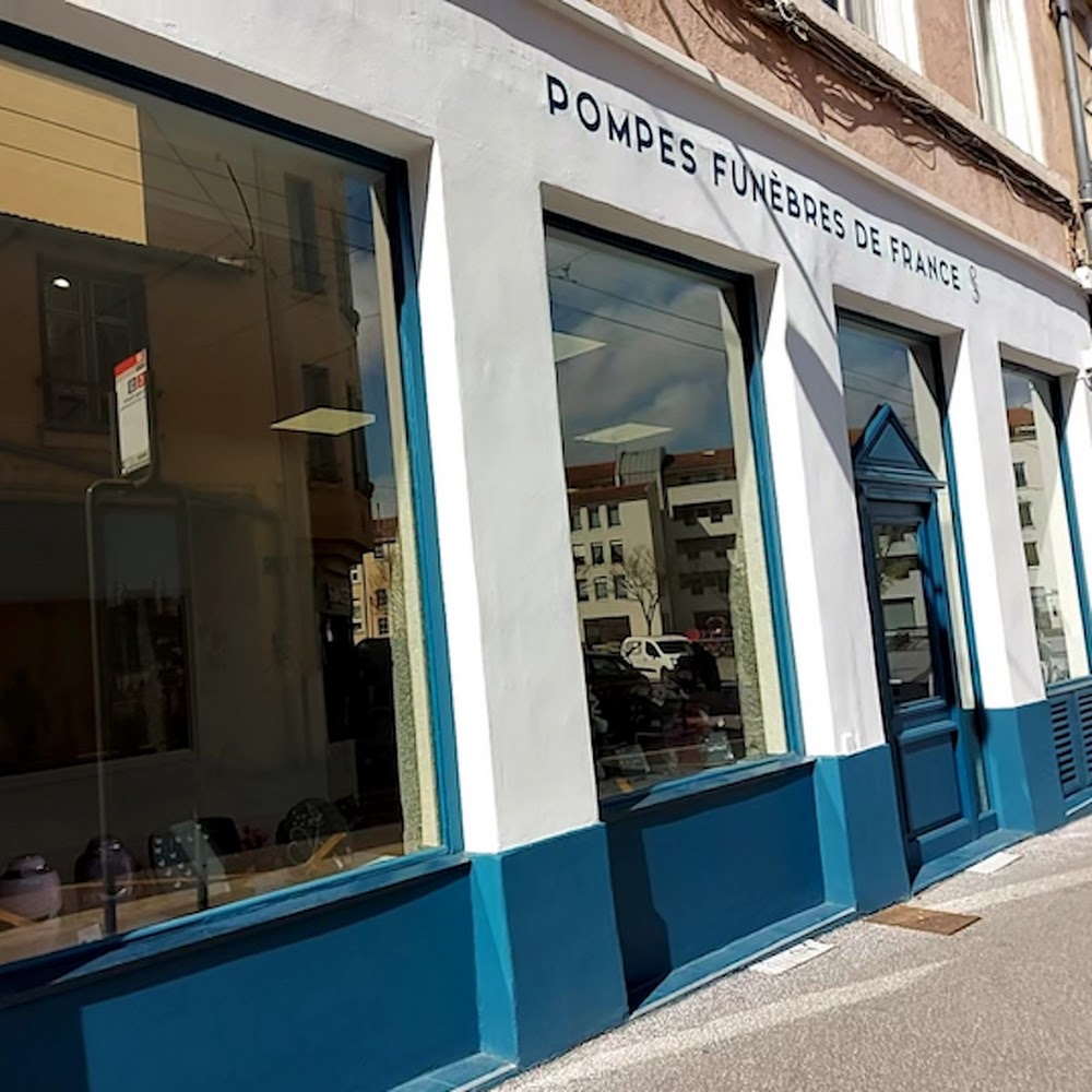 Photo de Permanence Décès 24h/24 - POMPES FUNÈBRES DE FRANCE - Lyon 4 - Croix-Rousse