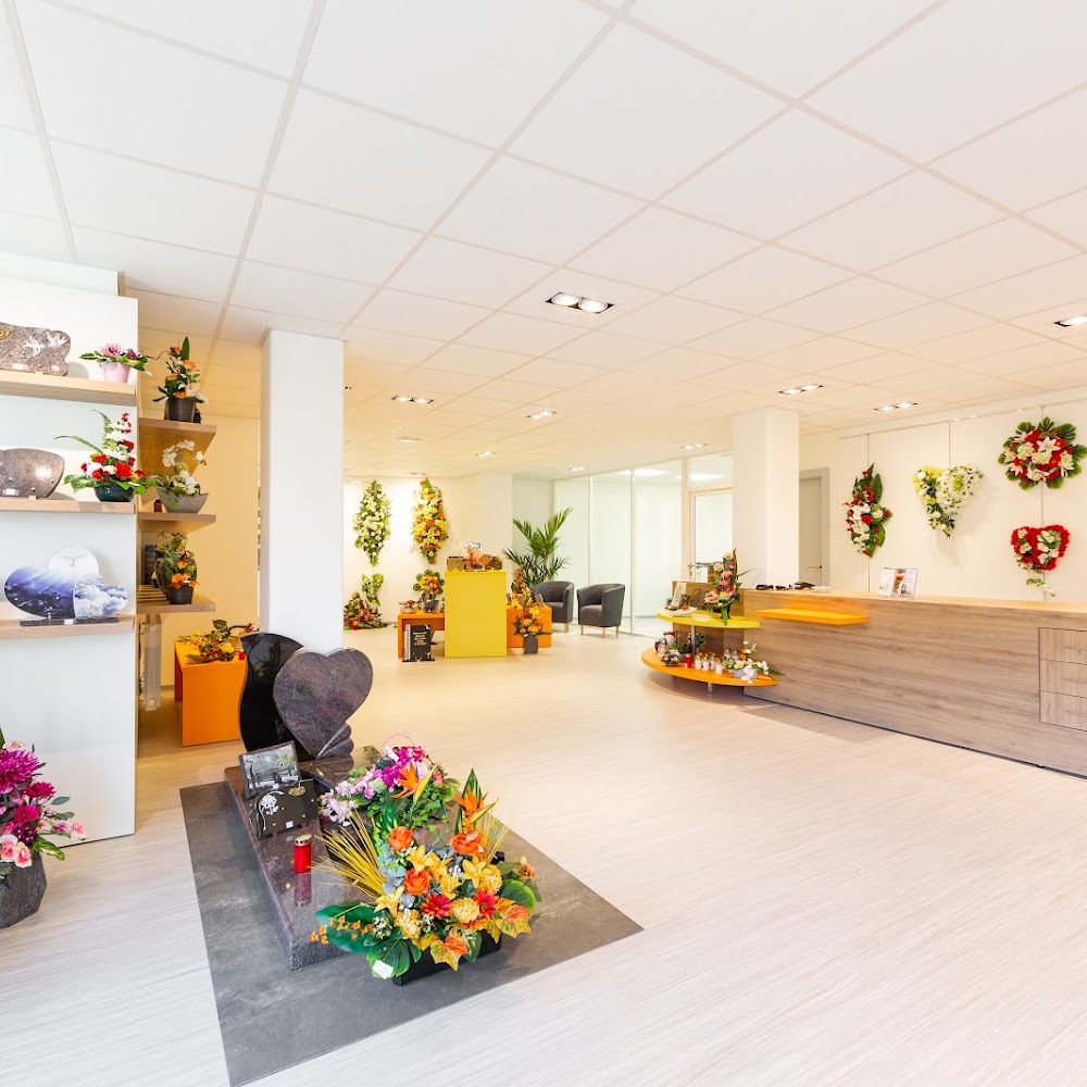Photo de Pompes Funèbres-Marbrerie Alain Hoffarth Mulhouse-Dornach - Assistance décès 24h/24 7j/7